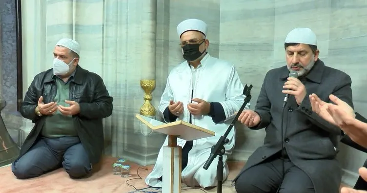 Sezai Karakoç Şehzadebaşı Camii’nde dualarla anıldı