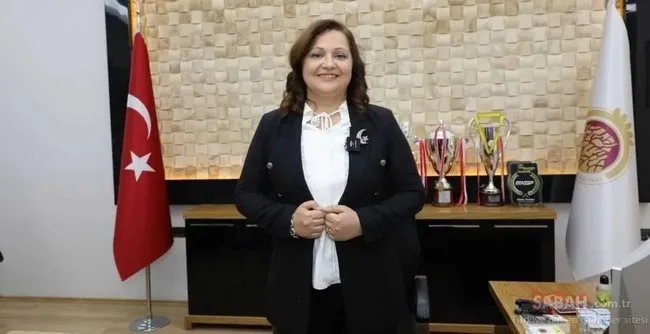 CHP yönetimine demokrasi tokadı... Burcu Köksal’dan zehir zemberek açıklama: Utanmadan gidip sırıtarak poz verdiler