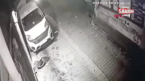Kağıthane'de motosikleti yakıp tamirhaneyi kurşunladı | Video