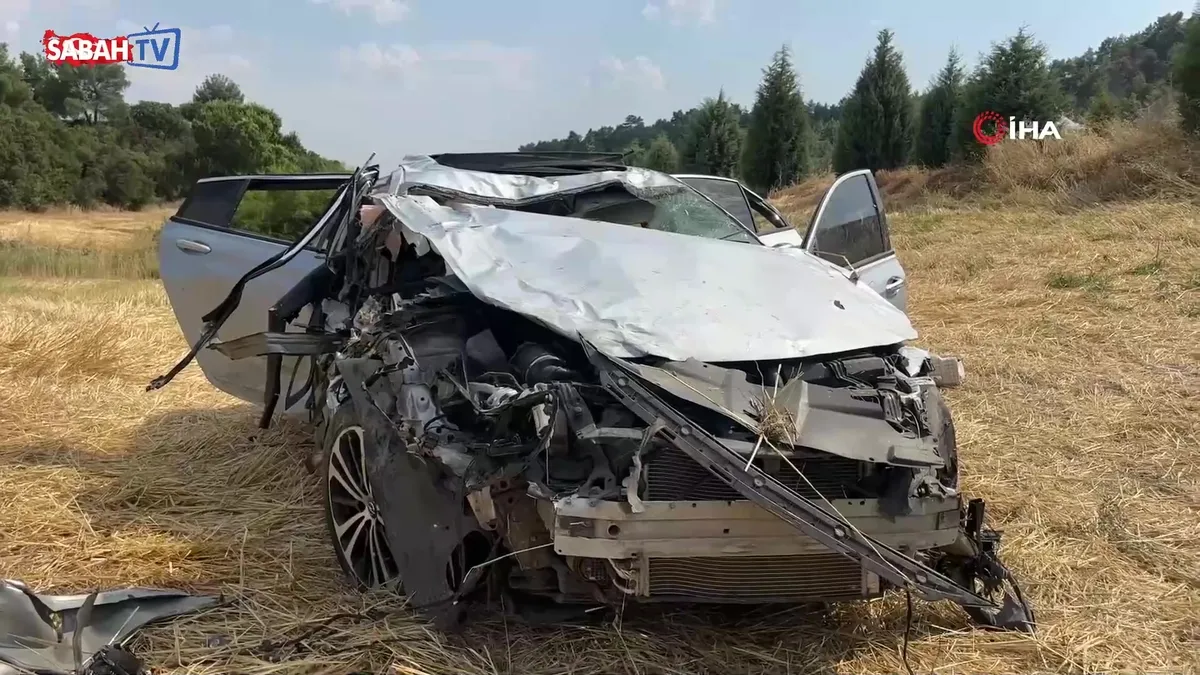 Uşak’ta otomobil takla attı! Sürücü hayatını kaybetti | Video videosunu izle Uşak’ta otomobil takla attı! Sürücü hayatını kaybetti | Video videosunu izle