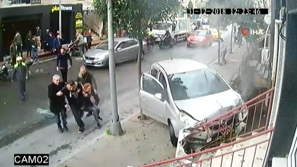 İstanbul'da karısını başka erkekle yakalayan koca önce kaza yaptırdı sonra...