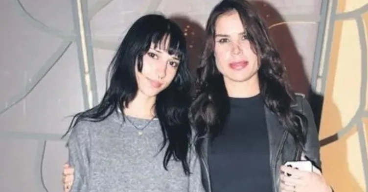 Bir dönem podyumların tozunu attırıyordu! 40 yaşındaki eski manken Lara Surol uzun zaman sonra ortaya çıktı!