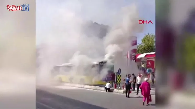 Sancaktepe'de İETT otobüsünde yangın | Video