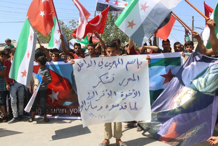 Suriye'de Türkiye'ye teşekkür yürüyüşü