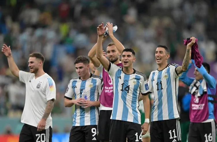 Son dakika Dünya Kupası haberleri: Lionel Messi’nin tarihe geçtiği maçta Dünya Kupası’nda yıllar sonra bir ilk yaşandı! Arjantinli yıldız Meksika karşısında tam 3 rekor kırdı…