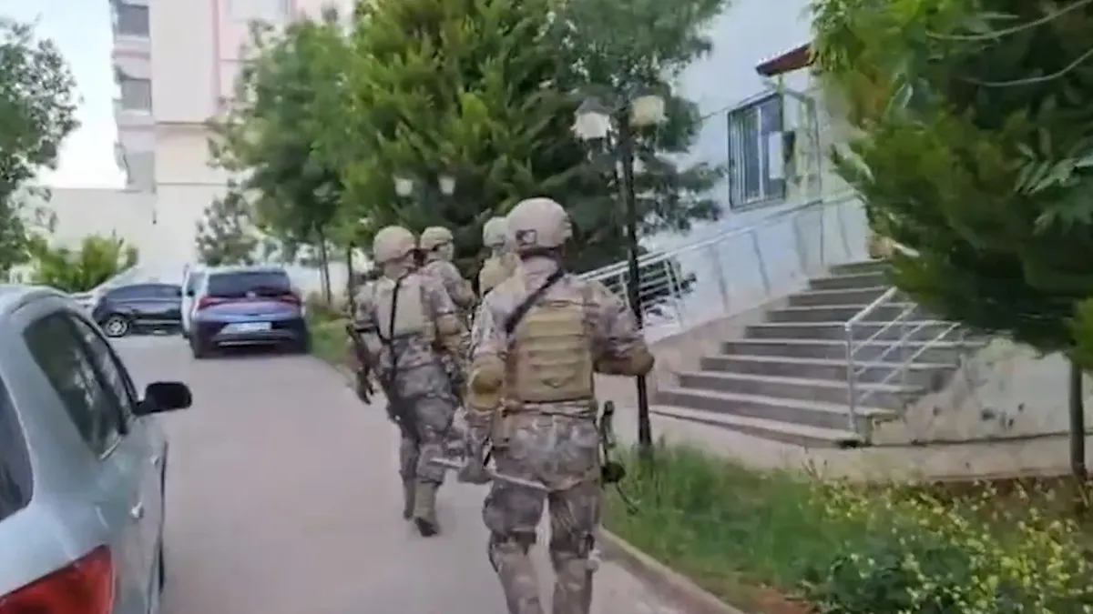 Gaziantep merkezli 47 ilde FETÖ operasyonu: 208 şüpheli yakalandı