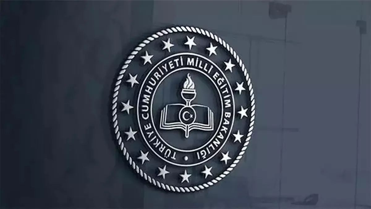 MEB “Yapay Zeka Uygulamaları Etik Kurulu Yönergesi” yayımladı MEB “Yapay Zeka Uygulamaları Etik Kurulu Yönergesi” yayımladı