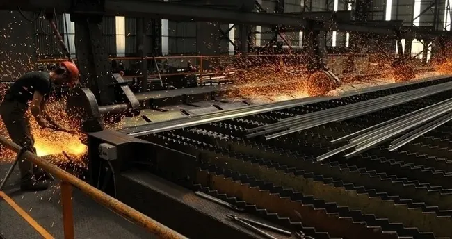 Küresel ham çelik üretimi azaldı