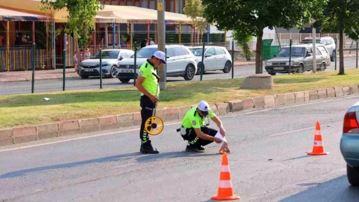 Ehliyetsiz sürücünün çarptığı kadın hayatını kaybetti