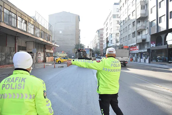 Sokağa çıkma yasağı genelgesinde dikkat çeken seyahat ayrıntısı! Sokağa çıkma yasağı saatleri ile son dakika haberleri...