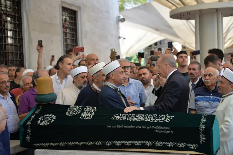 Başkan Erdoğan'dan Prof. Dr. Emin Işık'a son görev