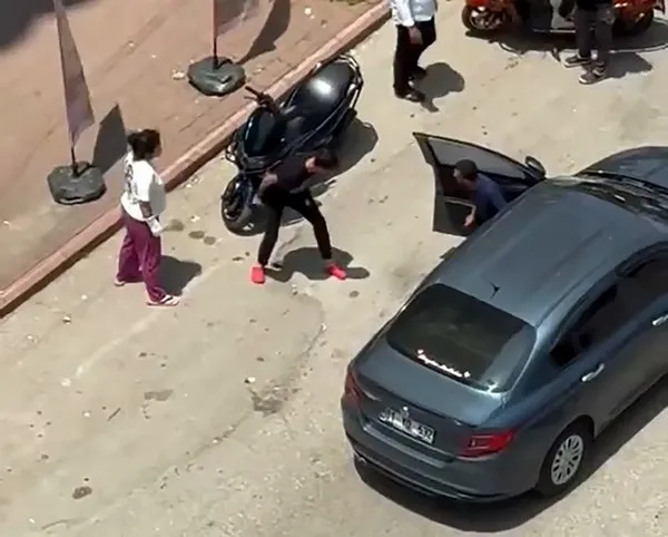 Gözaltına Alınan Şüpheliler