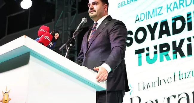 AK Partili İnan’dan CHP’ye çok sert grev çıkışı! İl başkanınız lüks makam aracıyla duraklardaki insanları taşısın!