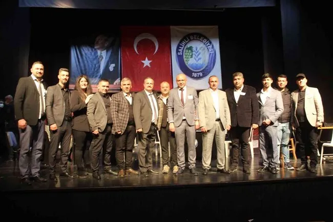 Salihli terzilerde yeni başkan İlkay Saygın oldu
