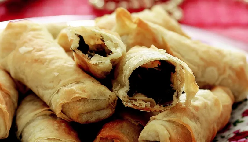 Pazılı Cevizli Börek Tarifi BöreklerÇörekler ve Poğaçalar Sofra