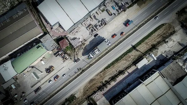 Akşemsettin Gemisi'ni saatlerce karadan yürüttüler