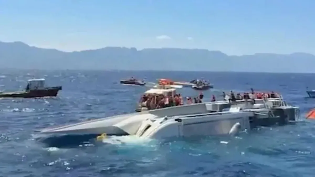 KKTC Ulaştırma Bakanı Erhan Arıklı görevden alındı