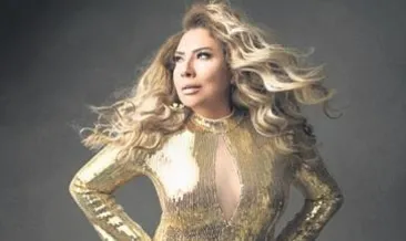 Yeni albümünü sevgilisiyle hazırladı