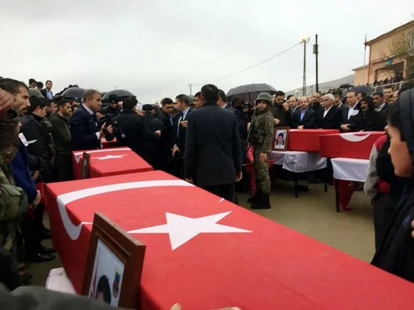 Siirt'in Eruh ilçesinde şehit edilen korucular son yolculuğuna uğurlandı