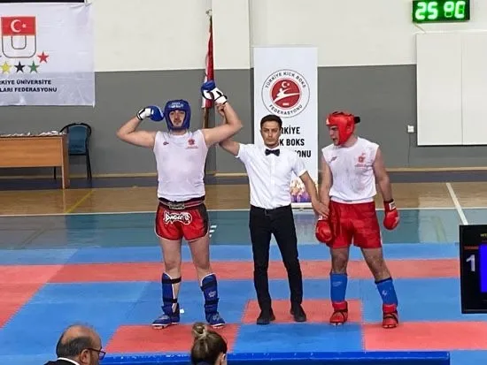 universiteler-arasi-kick-boks-sampiyonu-kemal-uyumaz-1683815565568.jpeg