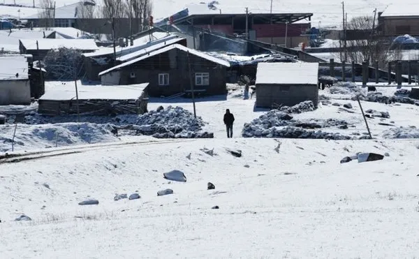 Nisan ayında Doğu Anadolu eksi 18 derece