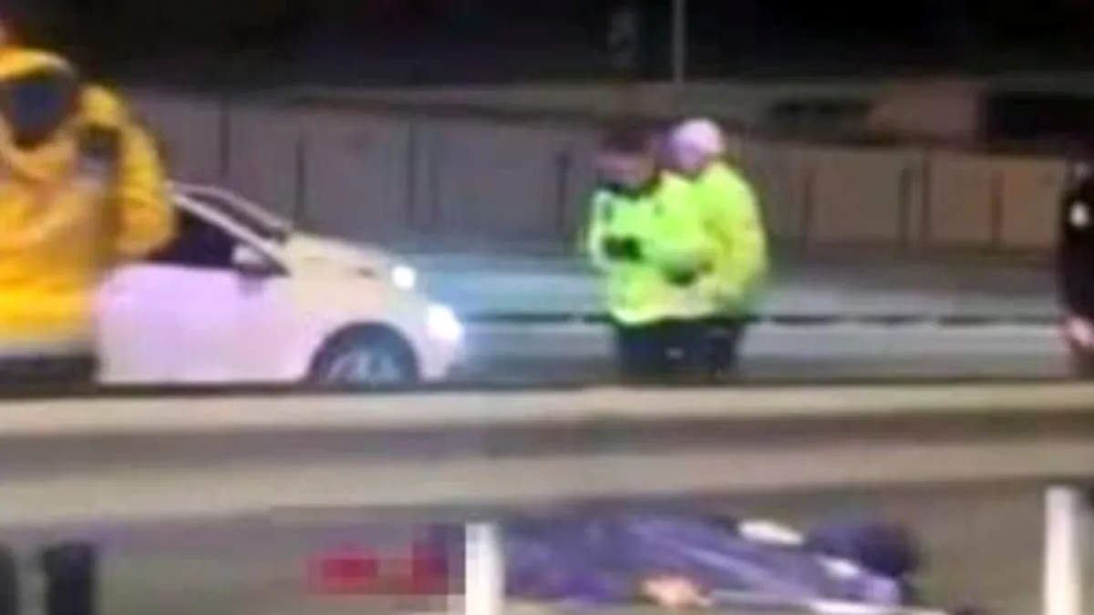 Merter D-100 karayolunda otomobil ile çarpışan motosikletli hayatını kaybetti Merter D-100 karayolunda otomobil ile çarpışan motosikletli hayatını kaybetti