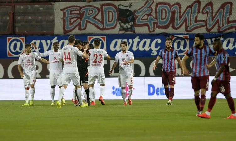 Trabzonspor-Balıkesirspor maçından kareler