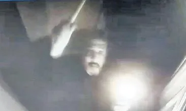 SON DAKİKA | Korku filmi değil komşu terörü! Kapısını bıçakladı, mermi bıraktı: “Seni burada barındırmayacağız” #istanbul