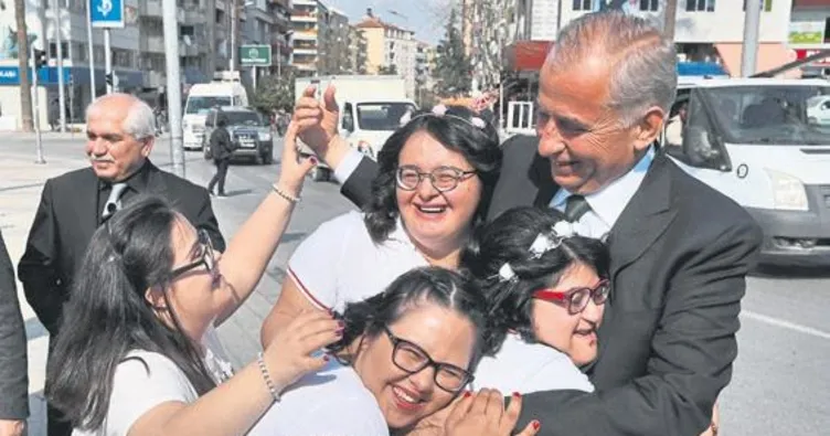 Başkan Amca’dan özel çocuklara söz