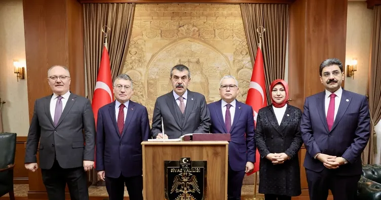 Milli Eğitim Bakanı Yusuf Tekin Sivas’ta