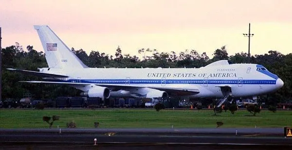 E-4B Nightwatch (kıyamet günü uçağı) havalandı! (İşte özellikleri)