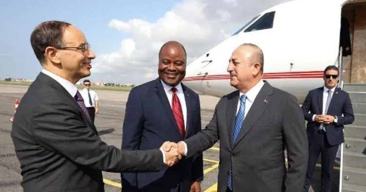 Bakan Çavuşoğlu, Benin’de