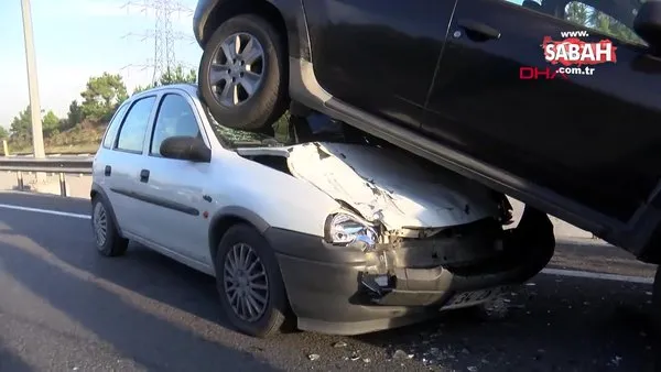 Eyüpsultan'da zincirleme kazada ilginç görüntü kamerada | Video