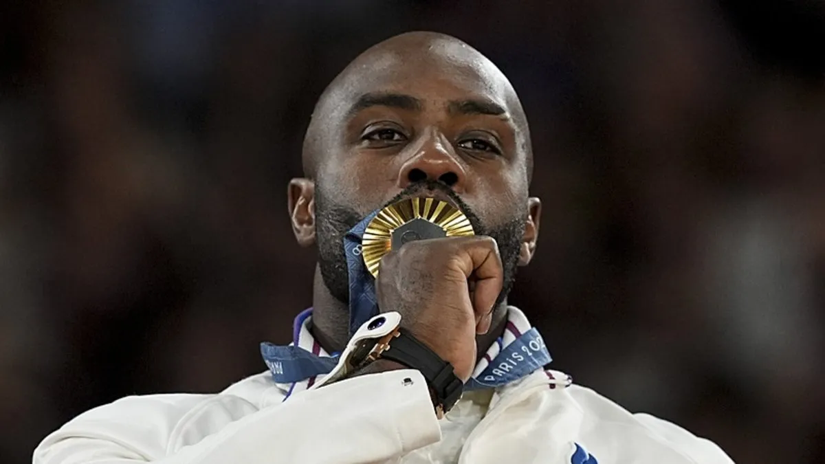 Teddy Riner olimpiyatlarda tarihe geçti!