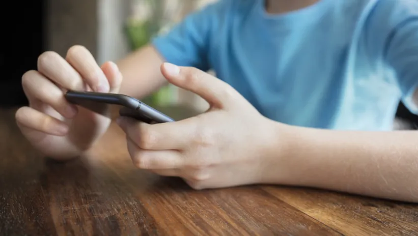 KAYGI İNTERNET BAĞIMLILIĞINI TETİKLİYOR