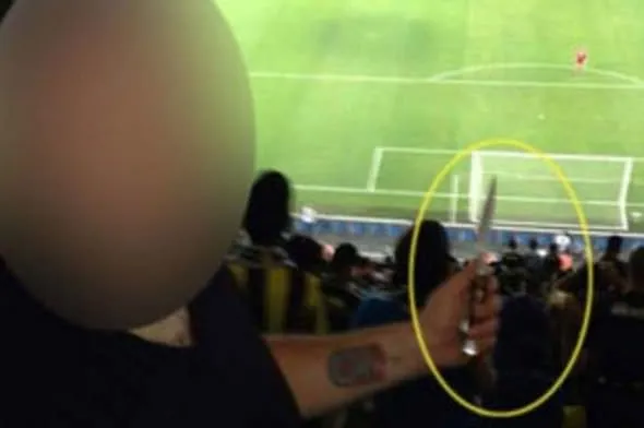 O holigan Fenerbahçe maçına bıçakla girmiş