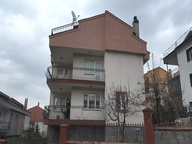 Kendisini peygamber ilan etmişti! Üfürükçü Gönül Derman Aytimur tutuklandı: Evinden çıkanlar şoke etti