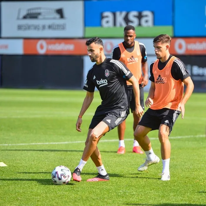 Beşiktaşlı yıldız Ghezzal’dan Feghouli ve Galatasaray göndermesi