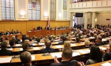 Srebrenitsa soykırımı kurbanları, Hırvatistan Meclisinde anıldı