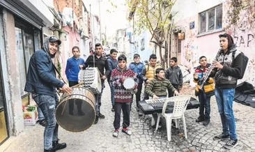 Atmaca mahalle değil müzisyen madeni