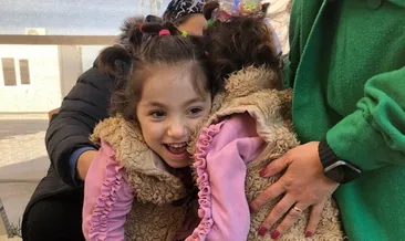 Konteyner kentte mucizeye yolculuk... İkiz kardeşler ilk kez sarıldı