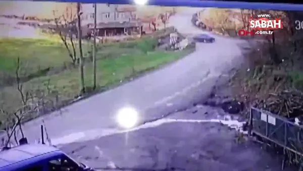 Otomobilin, evin bahçesine uçma anı güvenlik kamerasına yansıdı | Video