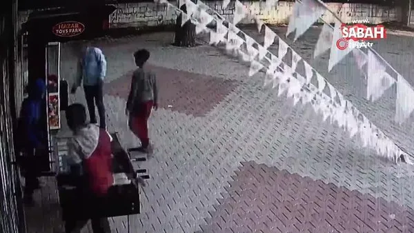 Osmaniye'de oyun makinesinin kilidini kırıp bozuk paraları çalan hırsızlar kamerada | Video