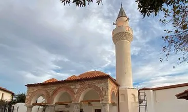 Restorasyonu tamamlanan 500 yıllık Sığacık Camisi Cuma namazı ile ibadete açılacak