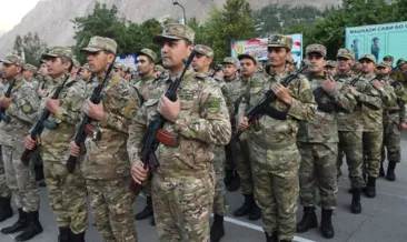 Tacikistan-Afganistan sınırında kanlı çatışma: Güvenlik güçleri ile silahlı kişiler birbirine girdi