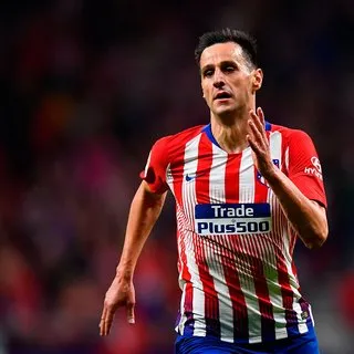 Fenerbahçe'den golcü atağı! Nikola Kalinic karşılığında Eljif Elmas