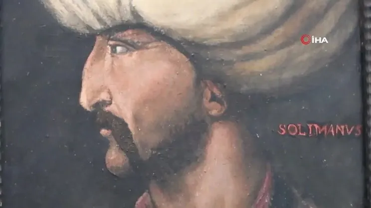 Londra’da açık arttırmaya çıkan Kanuni Sultan Süleyman’ın portresi kamerada