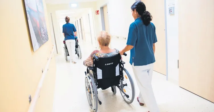 Yaşlı bakımı tehlikede