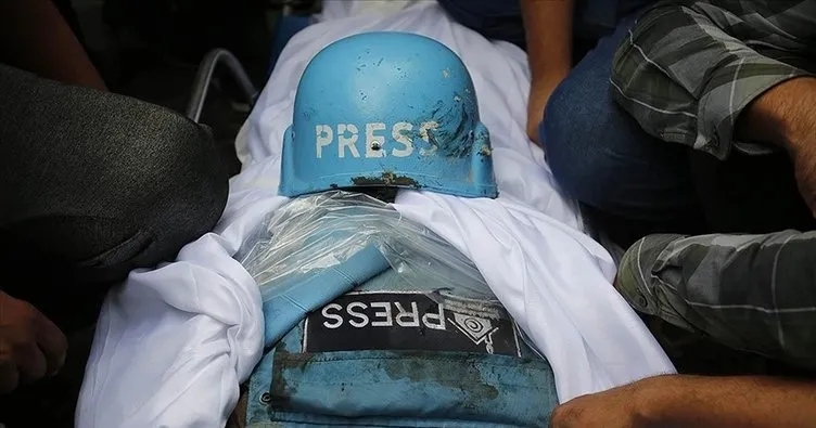 Katil İsrail’in saldırılarında Al Jazeera kameramanı hayatını kaybetti