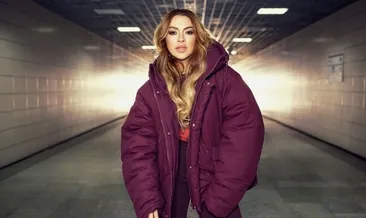 Hadise’ye çifte darbe!